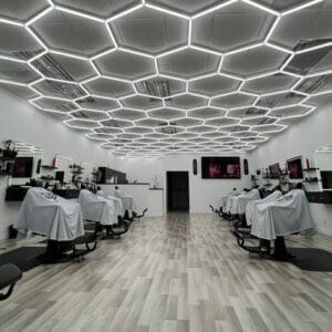 Salon met Hexagon verlichting